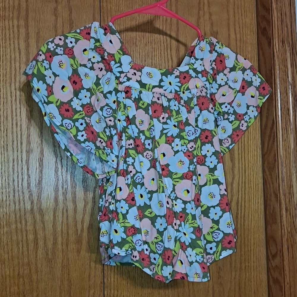 ❤Cat&Jack nwot girl's shirt S (6/6X)